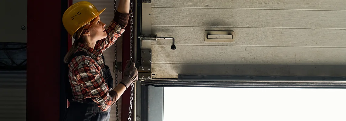 Overhead Garage Door Technician in Lake Worth, FL